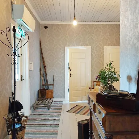 住宿加早餐酒店 Trollbacka B&B