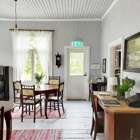 Trollbacka B&B Korpo